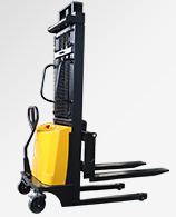 電動堆高車高效物流作業(yè)的得力助手